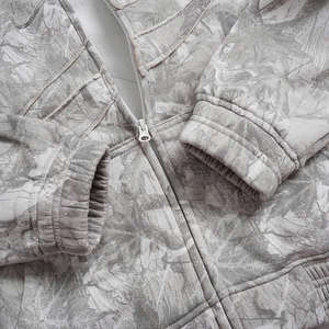 ชุดเซ็ตเสื้อสเวตเชิ้ตและกางเกงขายาวทรงจ็อกเกอร์แบบสวมใส่สบาย ไซส์พลัส คุณภาพพรีเมียม ลายพรางต้นไม้แบบเรียลทรี ล้างสีแบบแอซิดวอช ทรงแบ็กกี้ ขาบาน สำหรับผู้ชาย - Product Image 2