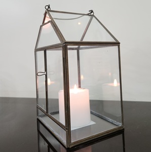 Nouveau cadre en métal conçu accrocheur et murs en verre lanterne coupe-vent couvercle en verre lanterne en fer avec poignée en métal pour accrocher - Product Image 5