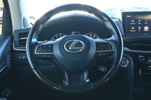 รถ Lexus LX 570 V8 5.7L 4WD ปี 2018 มือสอง สภาพดี - Product Image 5