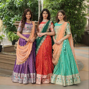 Descubre la tendencia perfecta Cosmos Jequard Lehenga Choli con seda rusa bordada Dupatta ropa india y pakistaní - Product Image 1