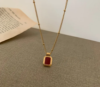Vente en gros Collier en acier inoxydable 304 plaqué or 18 carats pour femmes, style simple, pendentif tendance, bijoux à breloques, chaîne de câble 8g décontractée
