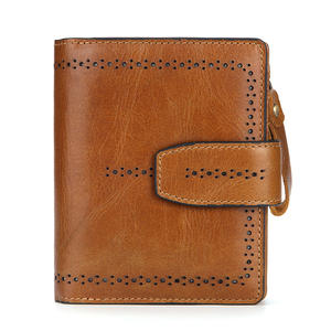 <b>Compact</b> Men Leather <b>Wallet</b> Card Money Compartments Soft Material Easy Carry for Work Travel Daily Use Model Leather <b>Wallet</b> Women - Product Image 4