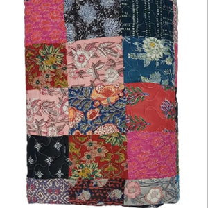 Venta al por mayor Lote de edredones Kantha de algodón vintage indio hecho a mano Sari Kantha Mantas Sun Dance Beautiful Bohemian Bedding Bl - Product Image 1