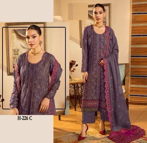 Top Fox Georgette avec dupatta kurti set en vente en ligne - Product Image 5