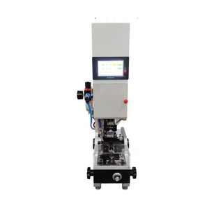 Machine de sertissage de bornes d'insertion de prises étanche Machine à dénuder semi-automatique Sinrad SR-400G - Product Image 1