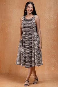 ชุดเดรสผู้หญิงลายดอกไม้, ชุดเดรสผู้หญิงกระดุมไม้มีกระเป๋าพิมพ์ลายดอกไม้ - Product Image 2