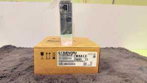 Nouvelle unité de module Q13UDVCPU d'origine pour la programmation PLC et le stock de contrôle industriel disponible en entrepôt - Product Image 3