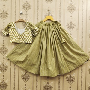 Shoryam Fashion Lehenga Choli en polyester de qualité supérieure, tendance, imprimé vert olive, longueur au sol, pour filles, pour les fêtes et les mariages - Product Image 2