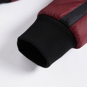 Chaqueta Bomber de estilo béisbol de otoño e invierno para hombres y mujeres, uniforme de algodón fino de Color sólido rojo con letras reflectantes, producto OEM - Product Image 4