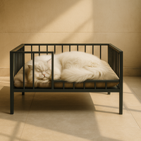 Lit pour animaux de compagnie avec cadre en métal Panneau MDF Revêtement en poudre 28x20x15 po Durable intérieur pour chiens et chats