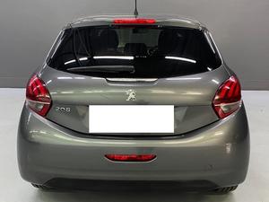 ใช้ LHD/RHD 2021เปอโยต์208 1.2เสน่ห์ - Product Image 2