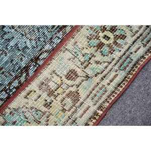 Alfombra Turca Vintage de 2.6x7.8 pies (79x237 cm), Alfombra con Bordes Azules y Rojos - Product Image 5