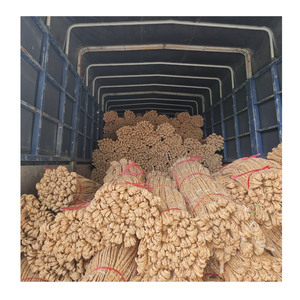 Corde de jacinthe d'eau séchée Cordes naturelles torsadées faites à la main pour la fabrication de matériaux à partir de 99 données d'or au Vietnam à bas prix - Product Image 1