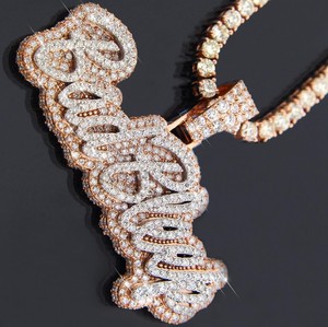 Collier Pendentif Super Élégant Or Argent Diamant avec Breloques Pierres de Luxe pour Célébration d'Anniversaire – Prix Raisonnables Disponibles - Product Image 3