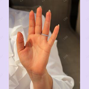 Fancy Moissanite Eternity Band Anillo de eternidad de boda de diamante personalizado 14K Banda de oro blanco sólido para mujer a precio al por mayor Anillo - Product Image 5