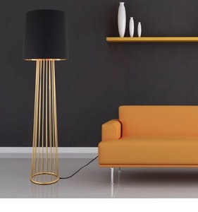 Lámpara de pie atractiva de metal de latón AK en latón acabado con base redonda negra para decoración de dormitorio/Decoración de oficina - Product Image 5