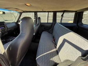 1999 J * eep Cherokee SE d'occasion - Product Image 4