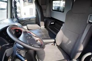 Nuevo/USADO 2012 MERCEDES-BENZ Diésel 13.0L Transmisión Automática POTENCIA 324KW (441HP) COLOR ROJO - Product Image 2