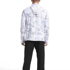 Vêtements de pêche à manches longues à séchage rapide UPF50 + Sweat à capuche de pêche à protection solaire avec conception personnalisée imprimé par sublimation personnalisé - Product Image 5