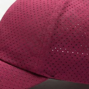 หมวกฮิปฮอปปีกแบนปรับได้ หมวกเบสบอลปักโลโก้ตามสั่ง สีสันสดใส แฟชั่น หมวกแก๊ปแบบ Snapback - Product Image 5