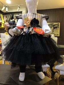 Robe de soirée élégante et jolie princesse en satin floral pour bébé fille Décorations florales douces pour enfants Grandes tailles Printemps Saison - Product Image 2