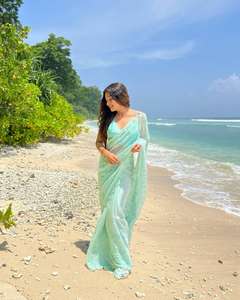 Pure Georgette Saree con hilo de viscosa funciona con Handwork border Wedding wear Sari, Designer Party Wear Saree. - Product Image 6