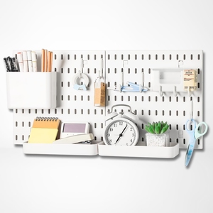 Système de panneaux perforés écologiques sans perçage Panneaux ABS renforcés Organisateur mural à lattes <span class=keywords><strong>pour</strong></span> le <span class=keywords><strong>rangement</strong></span> des <span class=keywords><strong>ustensiles</strong></span> de cuisine dans le garage - Product Image 5