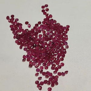 Pierres précieuses de rubis de Mozambique taillées brillantes rondes naturelles de 1.5mm pierres rouges à facettes lâches pour la fabrication de bijoux - Product Image 4