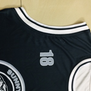 เสื้อกล้ามทรงโอเวอร์ไซส์ผ้าโพลีเอสเตอร์พิมพ์ลายแบบซับลิเมชั่น น้ำหนัก 140 กรัม สไตล์สปอร์ตแคชชวล สตรีทแวร์ สำหรับผู้ชาย - Product Image 4