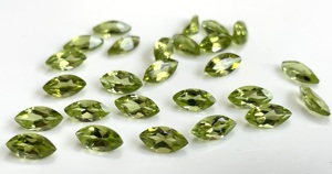 หินเพอริดอตธรรมชาติทรงเหลี่ยมเพชรพลอย4x8มม. ตัดเหลี่ยมเพชรพลอย - Product Image 2