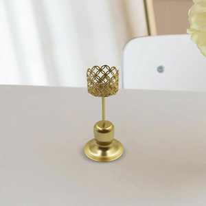 Porte-bougie en métal de haute qualité pour une décoration intérieure élégante Ensemble de 5 porte-bougie en métal pour la vente à l'exportation - Product Image 2