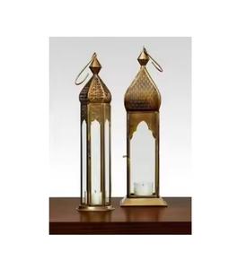 Brillantemente formado en Modish Único y elegante Boda Marroquí Oro Linterna Decoración del hogar Metal Hierro Vela Linterna - Product Image 1