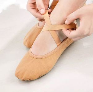 Chaussons de danse FEZMAX pour enfants et adultes, semelle fendue, semelle intermédiaire en carbone, semelle extérieure en cuir véritable, doublure en coton, lacets à ruban - Product Image 5