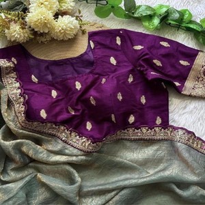 Saree en soie pure riche et douce avec effet bicolore et bordure de travail à paillettes assortie à un chemisier en soie Dola contrasté - Product Image 3