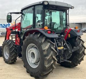 MASSEY FERGUSON 4710 Tractores 100 HP a 174 HP Variantes Compare y elija su máquina agrícola perfecta - Product Image 3