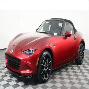 Mazda MX-5 M iata 2023, el más vendido, con paquete tecnológico Touring, convertible 2D, motor 2.0L de 4 cilindros DOHC 16V, transmisión automática de 6 velocidades, tracción trasera. - Product Image 1