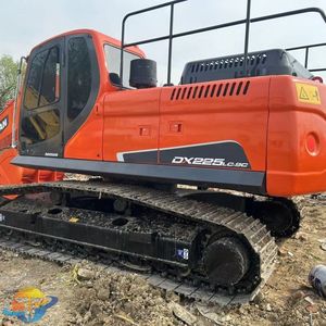Excavadora Doosan DX225LC, Equipo de Construcción de Segunda Mano de Primera Calidad, Pocas Horas de Trabajo, Precio Accesible - Product Image 4