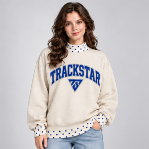 Sudadera de cuello alto color marfil para mujer con ribete de lunares azules y gráfico universitario, estilo Trackstar, OEM, marca privada - Product Image 1