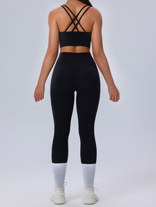 High Quality Seamless Women Yoga Set In Reasonable Price Hot Selling Spandex Polyester - Product Image 2