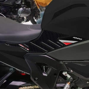Adesivi Protettivi Laterali per Serbatoio 3D Personalizzabili con Logo per BMW S 1000 XR 2022-25 - Product Image 1