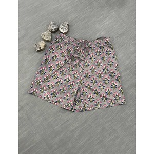 กางเกงขาสั้นผ้าฝ้ายพิมพ์ลายบล็อก 100% - ไซส์เล็ก เอวกลาง ระบายอากาศได้ดี พร้อมลวดลายตกแต่ง - Product Image 2