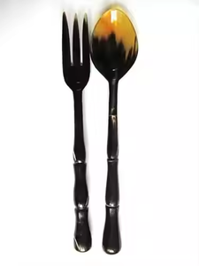 Cuillère en corne blanche polie de haute qualité pour la maison et la cuisine de restaurant meilleure qualité par l'artisanat en croissant - Product Image 2