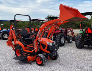 Tracteur BX-23S Mini Kubota d'occasion avec tondeuse attachée pour petits espaces - Product Image 1