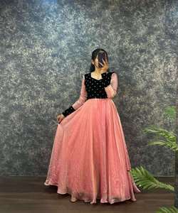 VESTIDO DE TRABAJO DE SECUENCIA DE TERCIOPELO DE SECUENCIA FANDY MÁS RECOGIDO PISHWAS, ANARKALI CON DUPATTA ROPA CASUAL PRECIO AL POR MAYOR ROPA ÉTNICA - Product Image 2