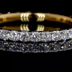 Anillo de eternidad de diamante cultivado en laboratorio VVS D E F Color Excelente corte 10 K Anillo de oro amarillo Regalo DE BODA Anillo personalizado Regalo para ella - Product Image 1