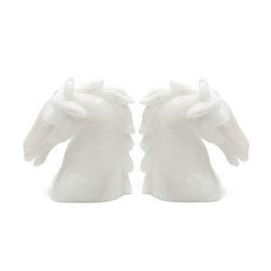 Hermosa escultura de cabeza de caballo de mármol blanco hecha a mano única para uso en decoración de hogar y Hotel acentos decorativos de mármol - Product Image 3