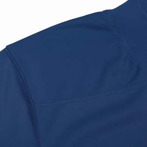 Maillot de football américain pour l'entraînement et les matchs fabriqué avec un tissu en maille durable et des options d'impression personnalisées disponibles pour les équipes - Product Image 4