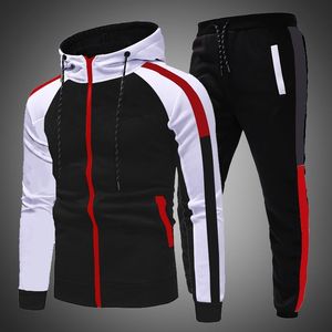 Los chándales para hombre pueden variar según la marca y el diseño. Sin embargo, en general, los chándales para hombres suelen ser más - Product Image 2