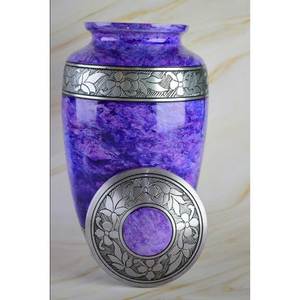 Hecho en India Urna de cremación de mascotas de latón Almacenamiento de cenizas funerarias Fabricante exportador de urnas de metal - Product Image 5