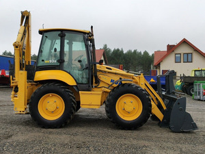 Retroexcavadora Usada Komatsu WB97R-5 2022 de 9 Toneladas con Bomba Hidráulica MOOG y Motor - Product Image 3